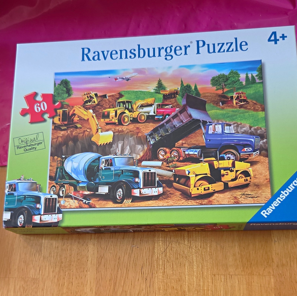 Ravensburger Complete 60 Piece Construction Vehicles Jigsaw Puzzle 4+